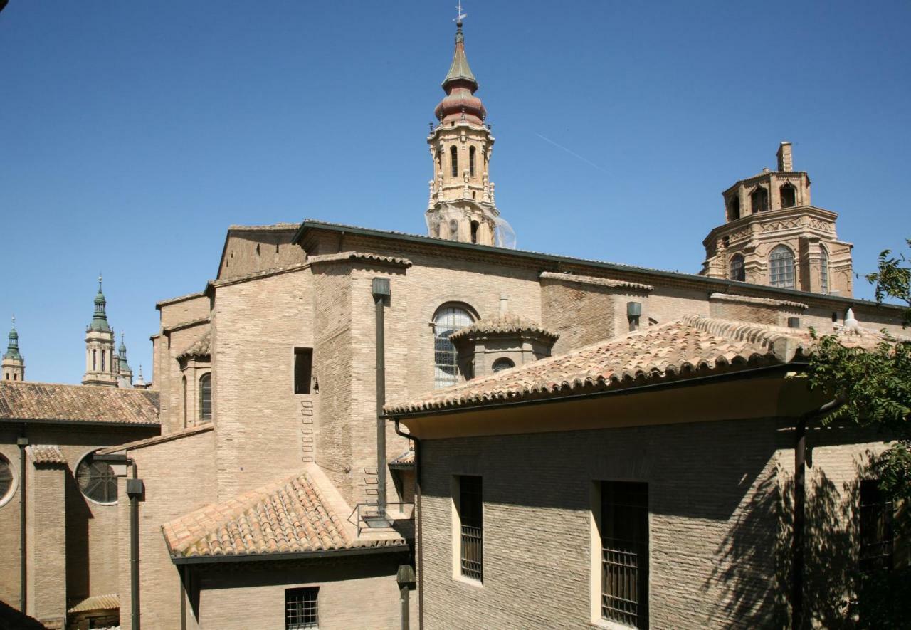 Dean Dos Catedrales Daire Zaragoza Dış mekan fotoğraf