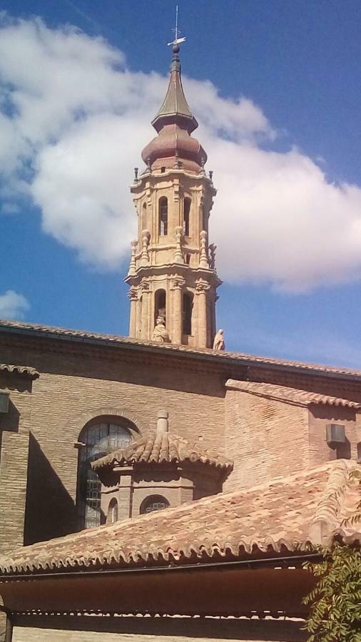 Dean Dos Catedrales Daire Zaragoza Dış mekan fotoğraf